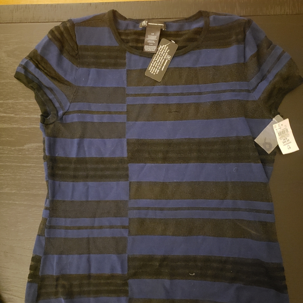 INC size large top